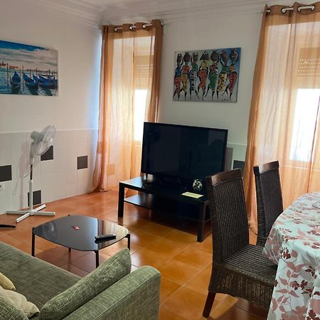 T2 2 Bedroom Flat In Arroios Lisboa Extérieur photo